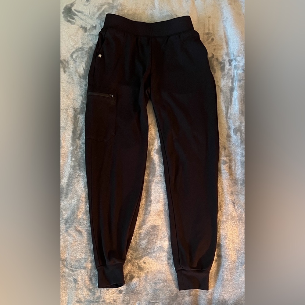 Jaanuu Black Scrub Jogger Pants